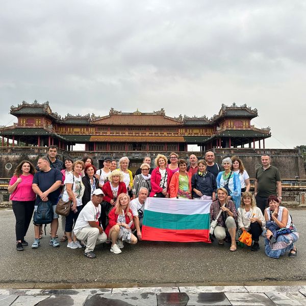 Asiana Travel guests on tour