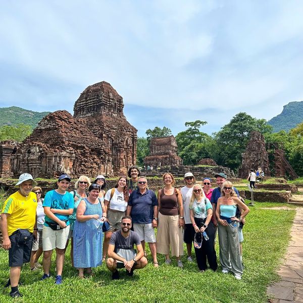 Asiana Travel guests on tour