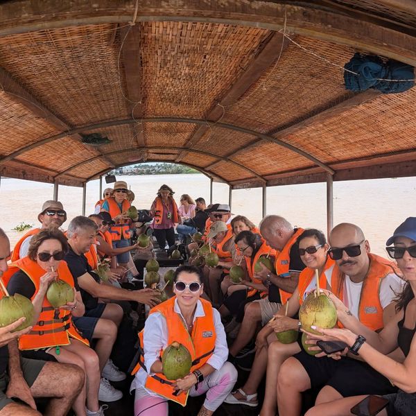 Asiana Travel guests on tour